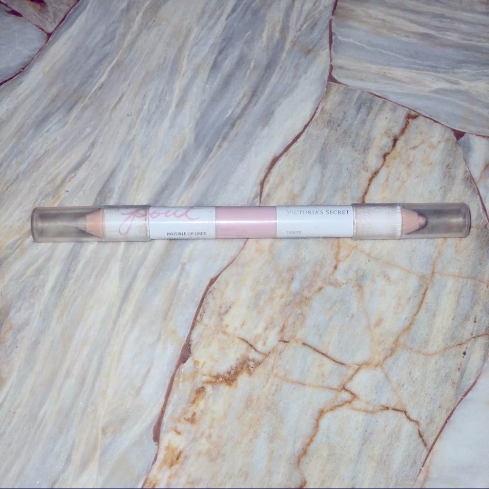 VS Pout Double Ended Lip Liner Shaper Plumping